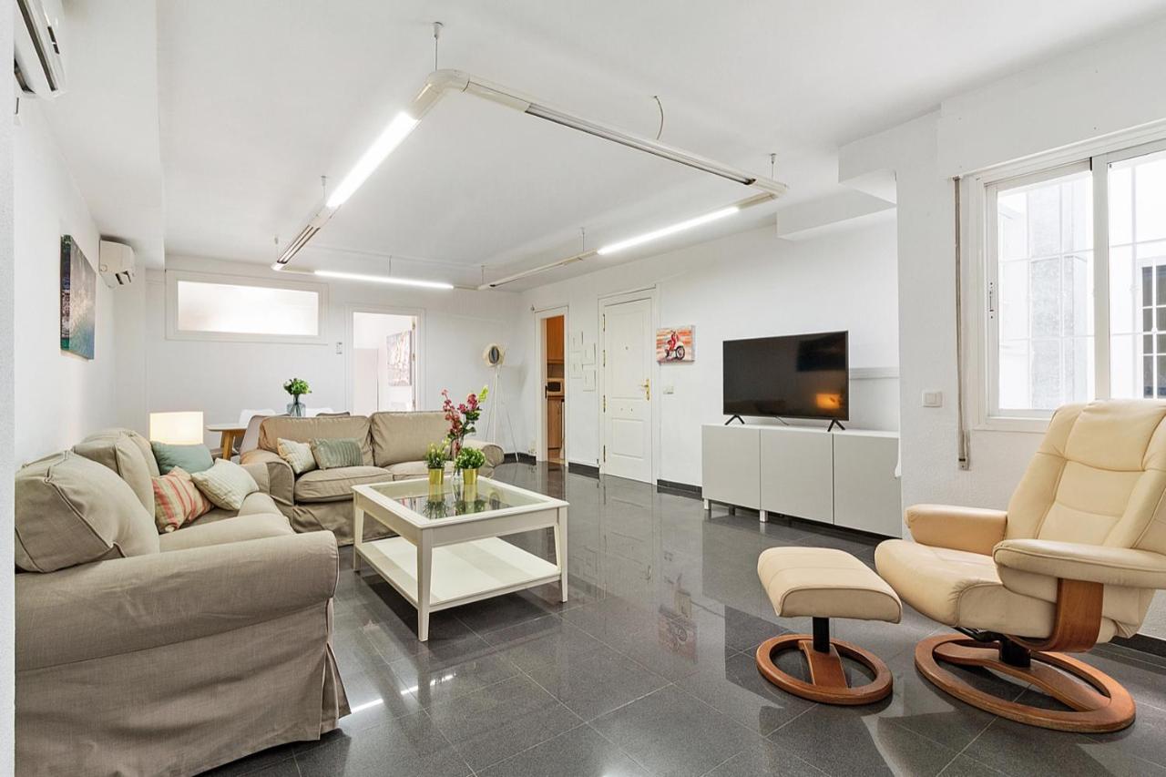 Amplio Piso En Atarazanas Appartement Málaga Buitenkant foto