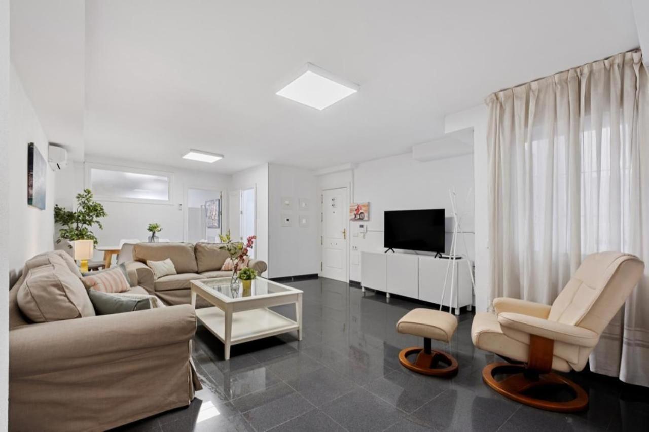 Amplio Piso En Atarazanas Appartement Málaga Buitenkant foto