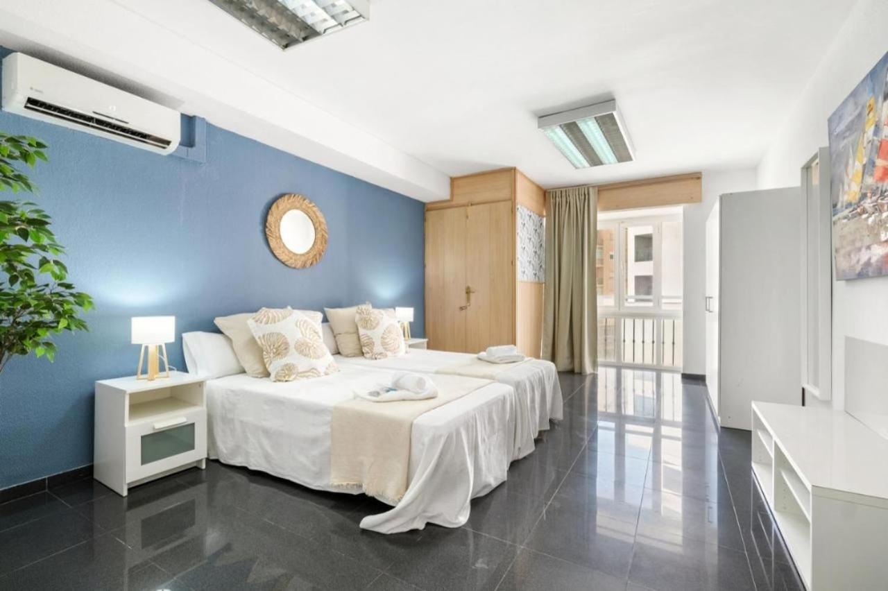 Amplio Piso En Atarazanas Appartement Málaga Buitenkant foto