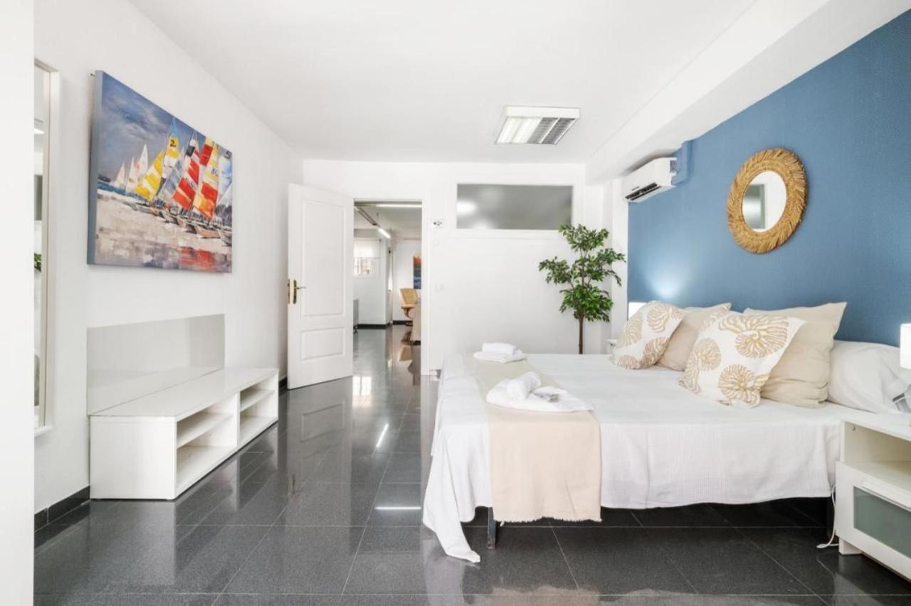 Amplio Piso En Atarazanas Appartement Málaga Buitenkant foto